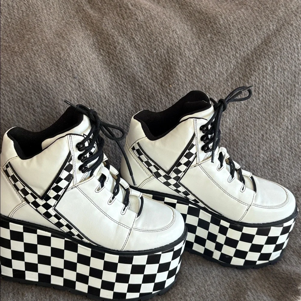 YRU Qozmo Checker Platform Sneakers in black and white vegan leather 8